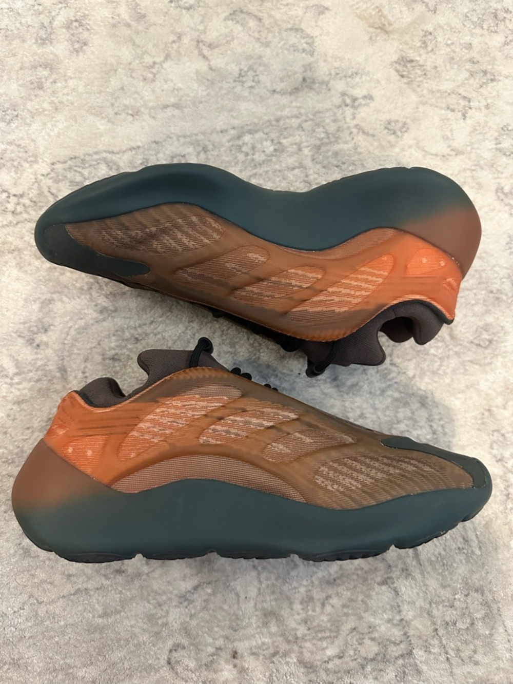 adidas Yeezy 700 V3 Copper Fade